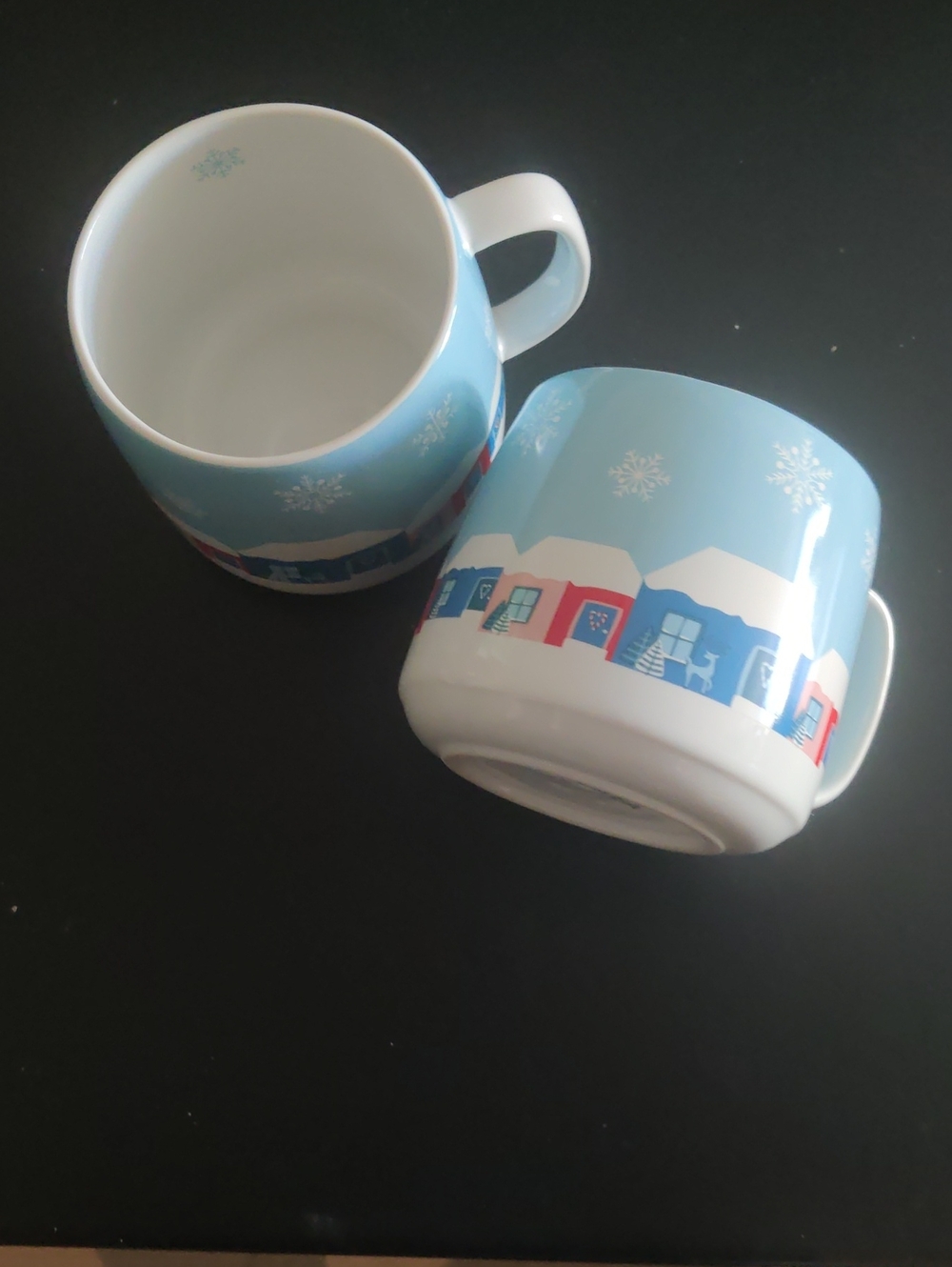DAVIDsTEA Coffee/Tea Mug Snowy Winter Holiday Theme  24 oz Mug